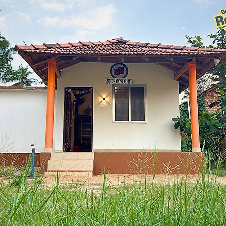 Revibe Beach Hostel Gokarna Гокарна Экстерьер фото