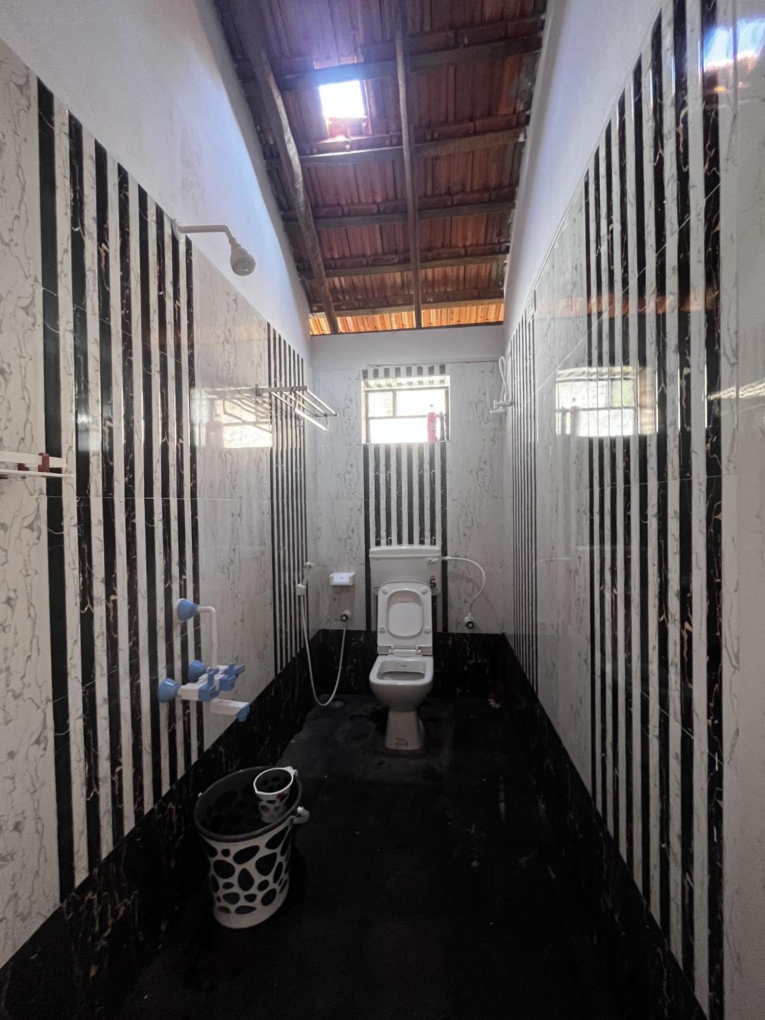 Revibe Beach Hostel Gokarna Гокарна Экстерьер фото